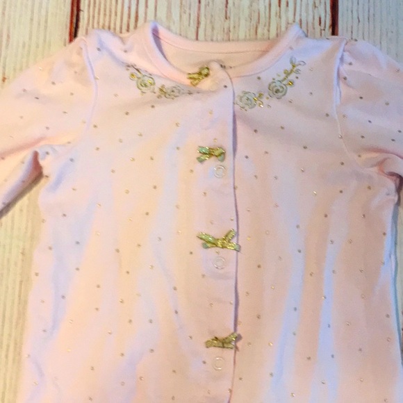 2 Little Me Footed Onesies Sleepers - Picture 4 of 9